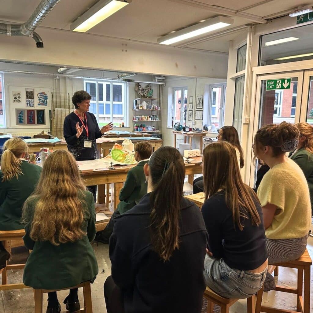 Sibford welcome local mixed media artist for an inspiring art class