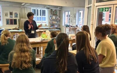 Sibford welcome local mixed media artist for an inspiring art class